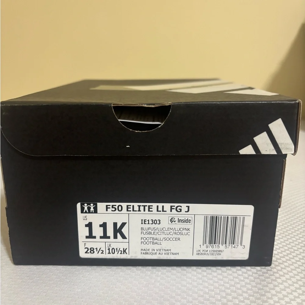 New Adidas Kids F50 Elite Laceless FG Size: 11k